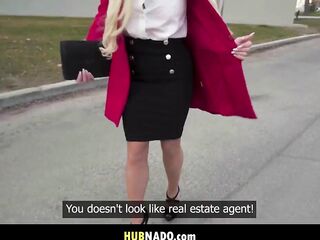 Prague Joy: Carla's Breathtaking Curves on Display as This babe Takes Me for an Unforgettable Ride in Various Poses, Ending with a Throat-Watering Finale!