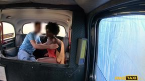 Short-haired ebony called Zaawaadi boned by kinky taxi driver