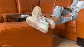 SWEATY FEET AND DIRTY RIPPED SOCKS - MOV HD