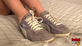 crystal frost has the sexiest feet! he glides his dick between them!
