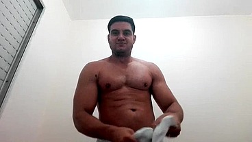 YURI GAÚCHO - likes to shake the dick