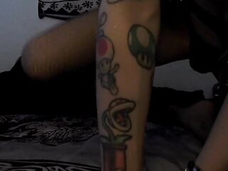 1ST TIME USING A WAND! INTENSIVE CLIMAX ALERT