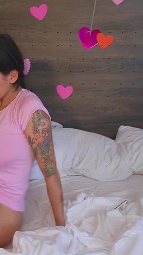 Very Hot Latina Teen Takes off My Condom and Asks Me to Fill Her with Milk
