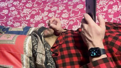 Jerking off instead of lunch.