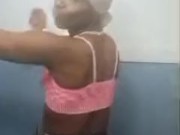 Hawaiian shake that azz bish