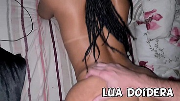 Provoquei o Jr e ele me fez gozar muito gostoso me comendo de quatro