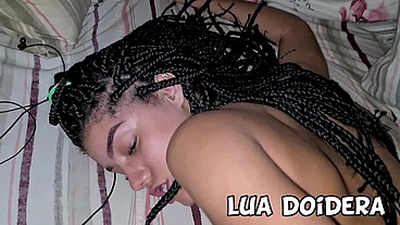Provoquei o Jr e ele me fez gozar muito gostoso me comendo de quatro