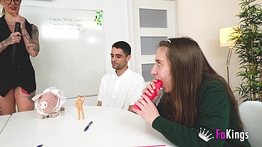 Back to the classroom!! Carolina Lorca receives a SEX LESSON from an experienced mommy