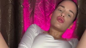 Social Media Creator @Looona @Sextoys and #Brunette #Shaved Pussy #Nude #Solo video film xxx | Tik.Porn