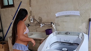 anal na maquina de lavar com o novinho sem camisinha(parte1)