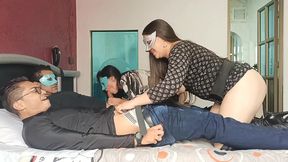 madres latinas que odian el futbol seducen a sus hijos y se los follan escucha como gimen (blowjob,dp,anal,fisting) ever best xxx parte 1