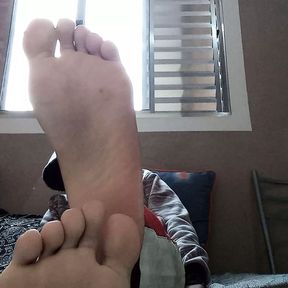 Foot Fetish: Soles joi, Feet joi: I am a slave of women