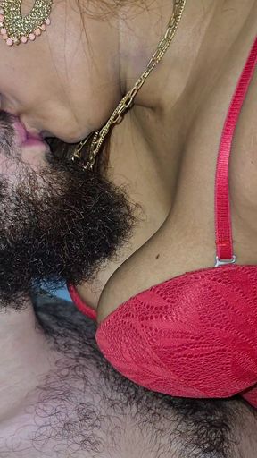 The Very Daring Girl Decided to Fuck in a Motel, Without a Condom with a Customer