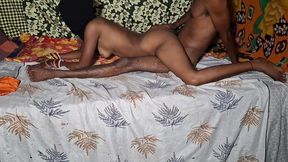 Xxx Desi indian women hard new position style sex video real Desi