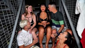 3 Slutty MILFs and 2 Big Cocks in Animated Orgy