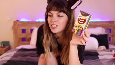 Exploring Tokyo's Crazy Sex Shops! Toy tryout!!