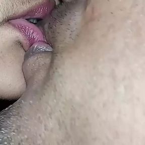 Step uncle asked his step niece to suck his cock after kissing her, then niece was fucked (Lalita bhabhi)