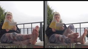 Spying on Jessica's Hot Barefeet - 720p WMV