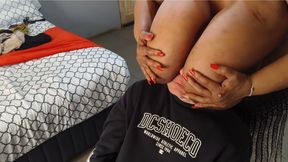 Biggest boobs smothering 3 sum 52 LL Doreen and Zelda 55KK pov 4k
