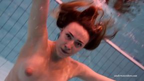 ”Firm large tits & red dress underwater on Duna Bultihalo”