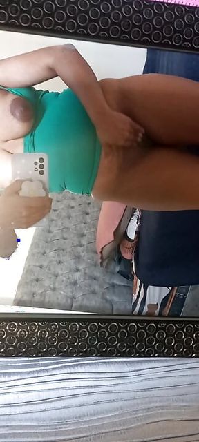 Stepdad discovers stepdaughter's juicy masturbation session