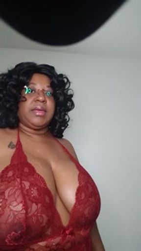 Big Tits Going Live in 3-2-1 Part 2
