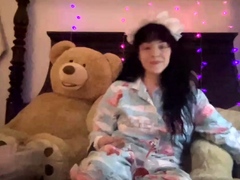 Romanian amateur webcam teen masturbate
