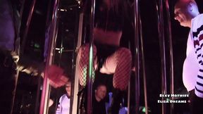gang-bang dans un club echangiste avec 8 mecs. pour ce jour voici la ...