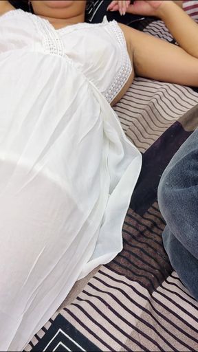 What Happen When Stepmother Shares a Bed with Her Stepson Hindi?