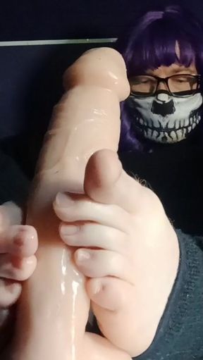 Foot job POV with Raven LeTrap