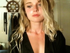 Amateur Blonde Teen Intense Masturbation HD