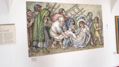 Oh yes, how delicious!! Lesbian anatomy in a museum