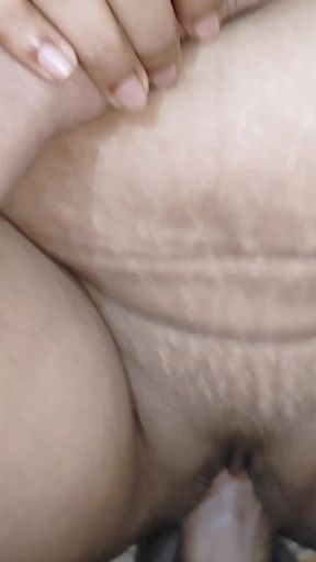 indian bangla Student's beautiful stepmom couldn't pay the salary so I fucked her.   Clip 1