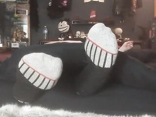 Worship Her Feet And Spit In End