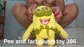 Pee and fart plush toy 386