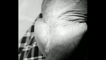 Mia moglie troia mi filma la cappella