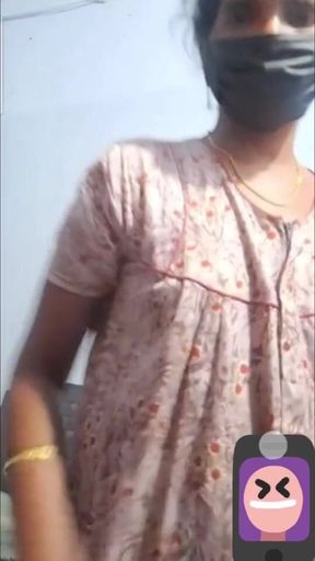 Full Enjoyed Customer in Video Call Indian Tamil Aunty