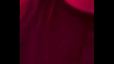 Depois de uma suruba fiz um striper para o corno e os meninos