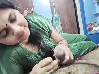 Sexually excited Sexy Mallu Wife Gets Screwed Hard by Spouse