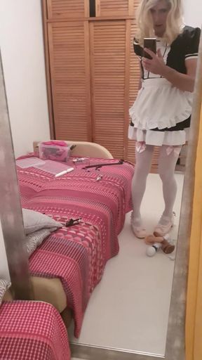 Look My Maid's Ass in Front of the Mirror.