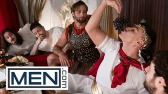 Caesar MrDeepVoice Rides Dom King's Massive Cock Like His Throne