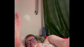 Giving my Boypussy a Cum Facial