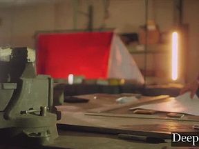 Fucks Her Eighteen Years Old Employee In The Bathroom - Abigail Mac