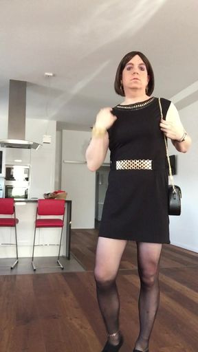 Nicki-Crossdress - beautifull Mini-Dress and sexy Pantyhose (c)2016