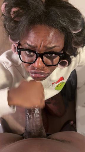 Ebony Step Sis Pulls Out BBC While Clan Is Watching a Movie