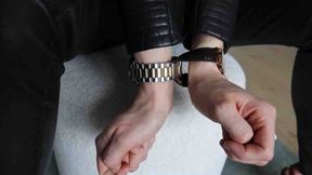 Tied up with watches wearing leather l