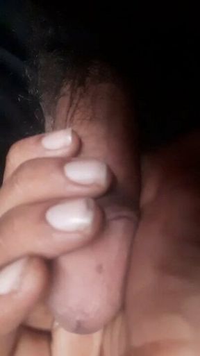 Men solomo masturbation