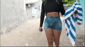 Marina Gold wetting her jeans shorts on the island