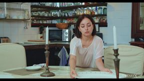 Naked Lunch - Alin Luxe