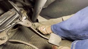 Jarlyn drives the old Chevette to her aunt's house